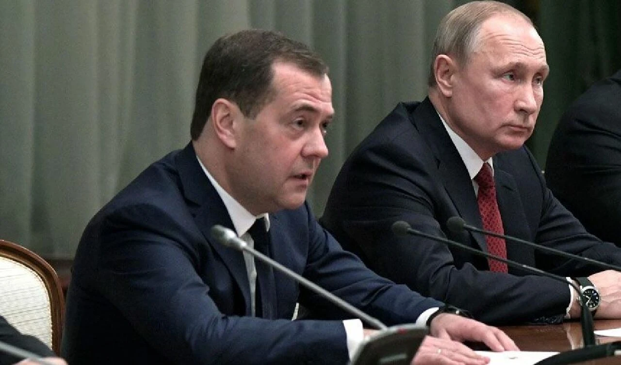 Kiev yeniden hedefte! Medvedev 2 şehri işaret etti - 1. Resim