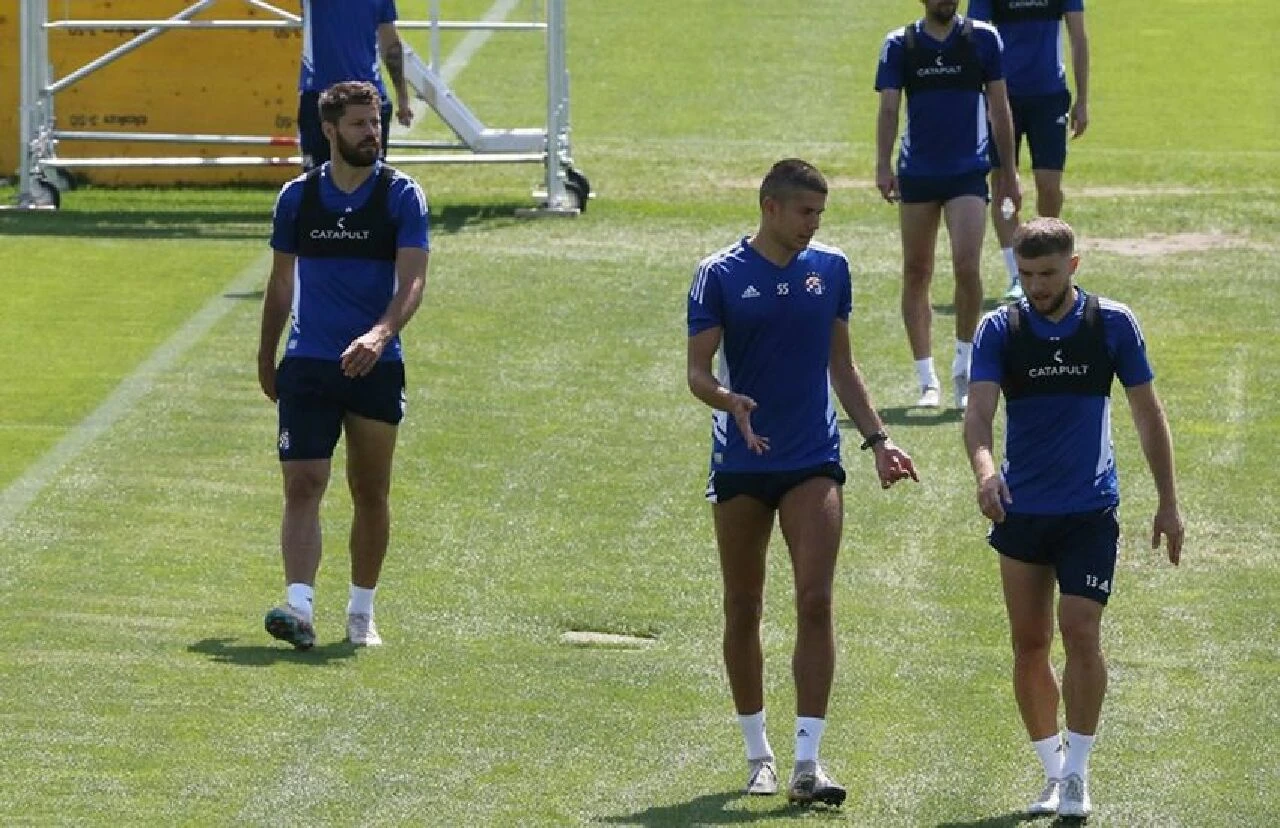 Konferans Ligi’nin kazanma oranları belli oldu! İşte Fenerbahçe’nin kupayı alma ihtimali