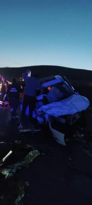 Ankara'da korkunç kaza: Anne ve oğlu feci şekilde can verdi