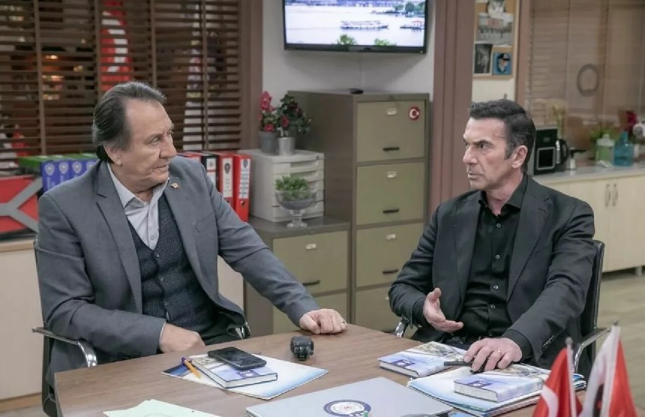 Arka Sokaklar setinde kriz! Yasal işlem başlatıldı - 1. Resim