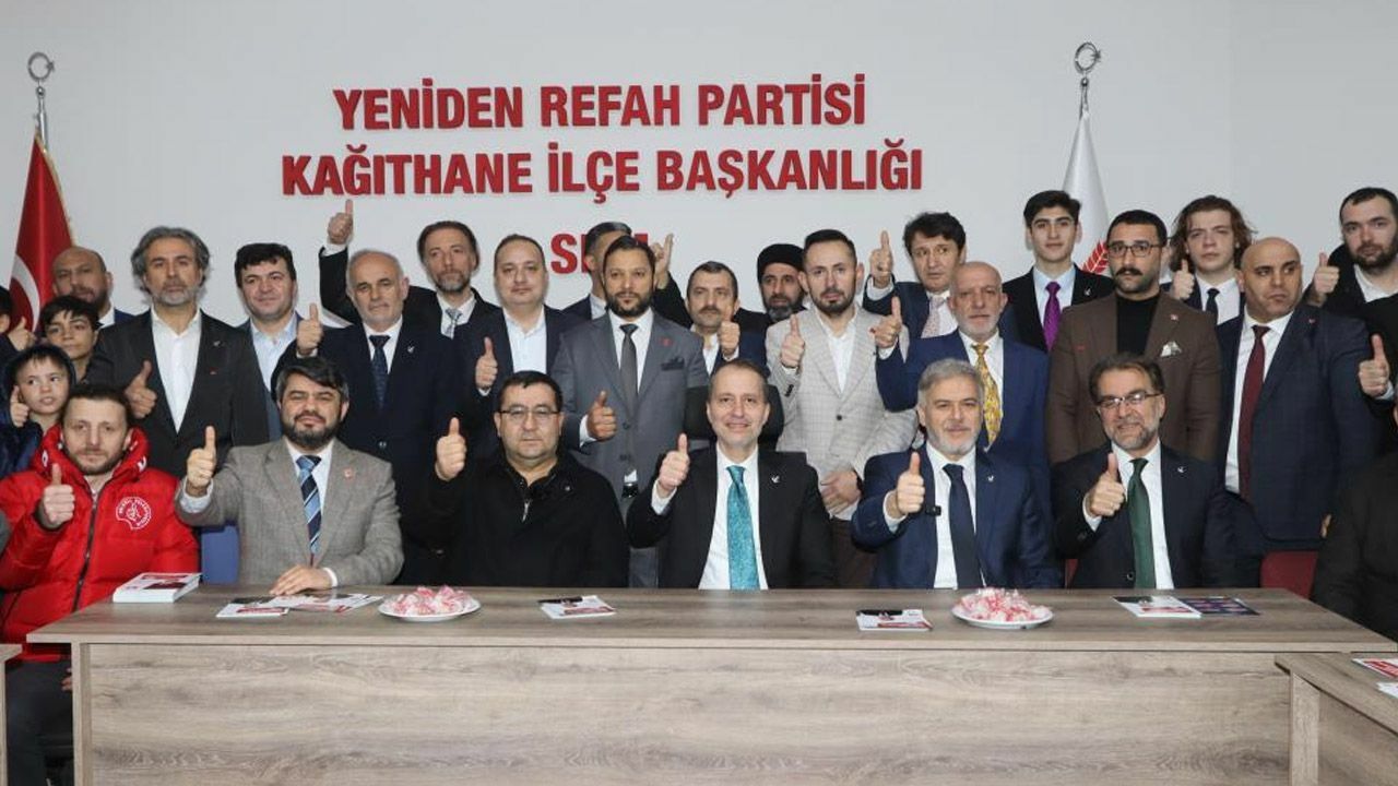 Erbakan resmi rakamları açıkladı! Yeniden Refah Partisi’ne rekor üye