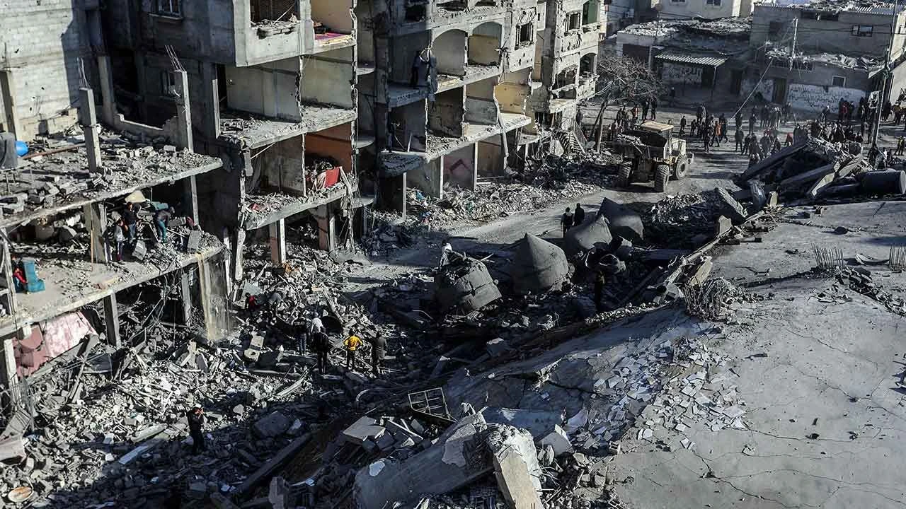 İsrail'in hedefinde ezan sesi var: Camileri sistematik olarak yıkıyor - 1. Resim