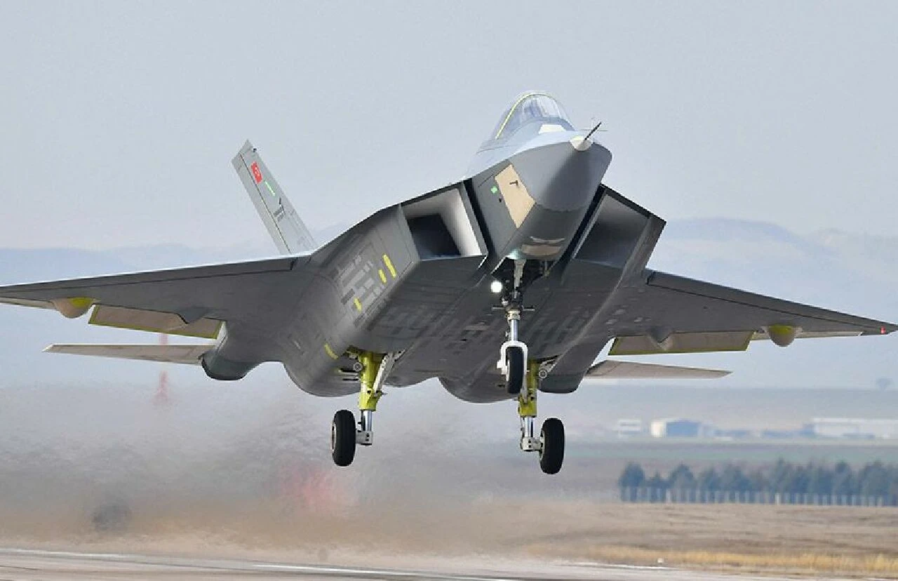 KAAN'ın F-35'e güvenen Yunanistan'ı tedirgin edecek özelliği - 1. Resim