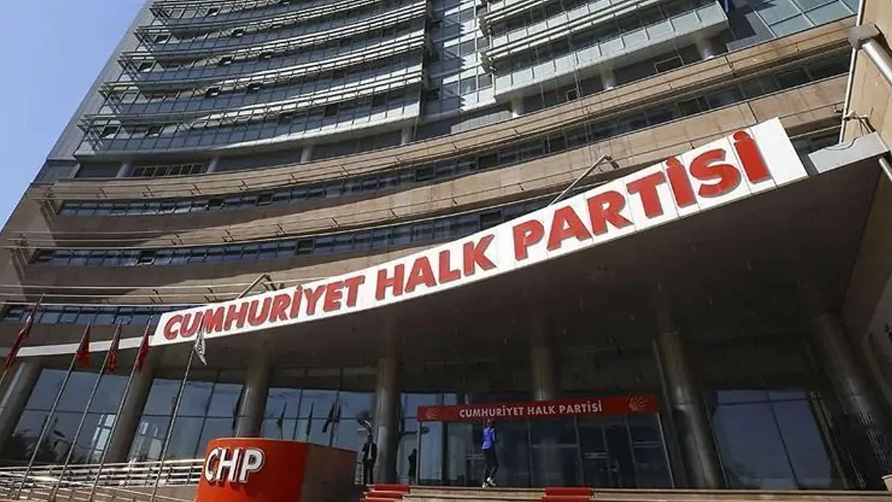 CHP yönetiminden aday tartışmalarına cevap: Her doğum sancılı olur 