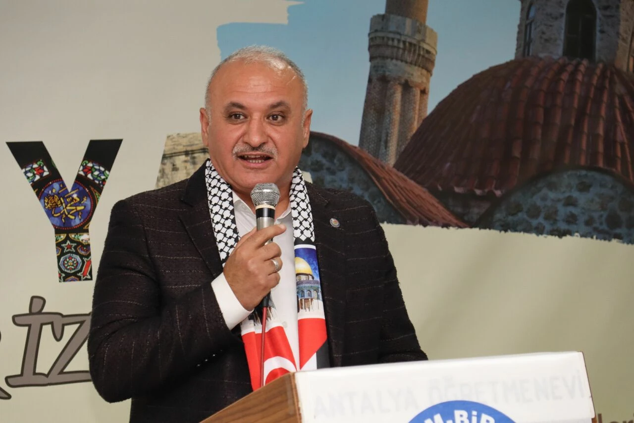 Emekli maaşları ve ikramiyeleri doğrudan etkiliyor! Memurun gözü 3600 ek göstergede - 1. Resim