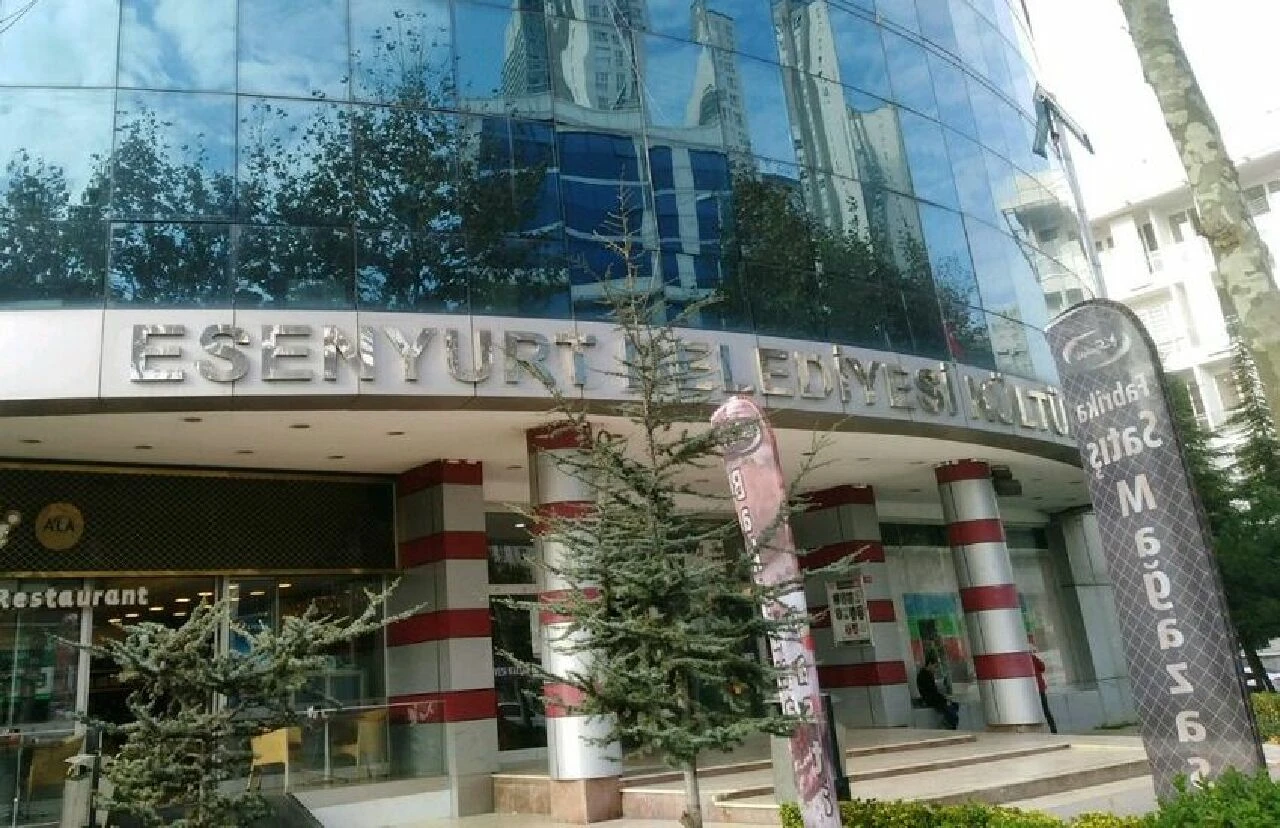 Esenyurt'u alan İstanbul'u da kazanıyor! İYİ Parti seçmeni sonucu belirleyecek - 1. Resim