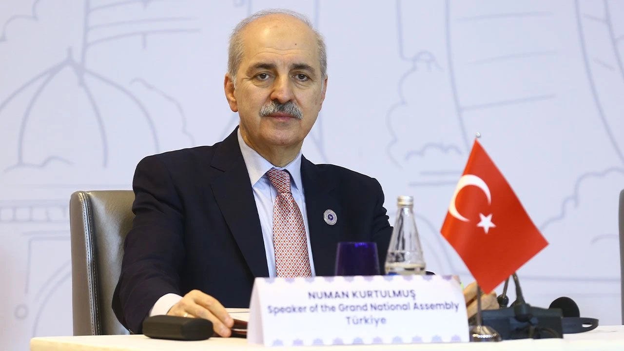 Numan Kurtulmuş'tan yeni anayasa açıklaması: Fantezi değil zaruret