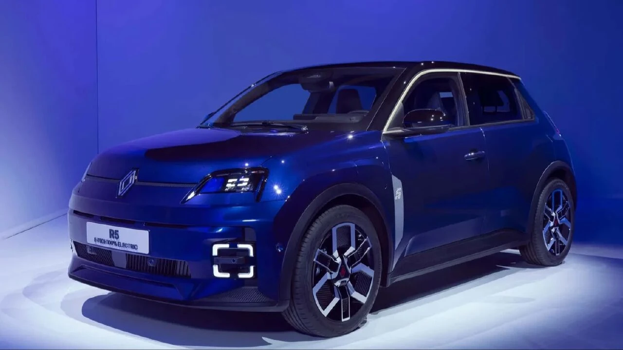 İkonik model geri döndü: Renault 5 E-Tech, retro tasarımıyla tanıtıldı - 1. Resim