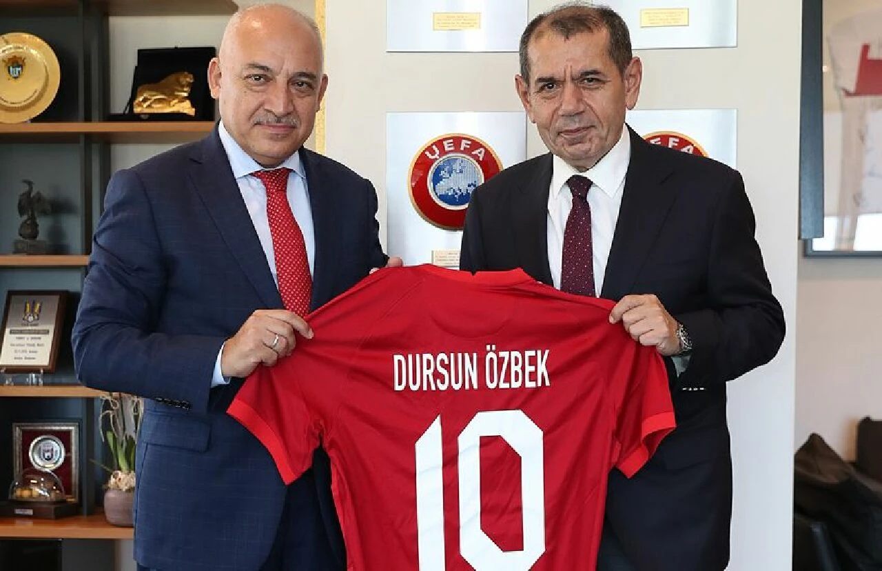 Mehmet Büyükekşi'yi istifaya davet eden Galatasaray'dan ihraç talebine ret!