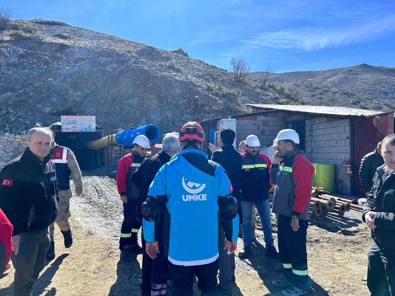 Son dakika... Elazığ'da maden ocağında göçük! Yüreklere su serpen haber...