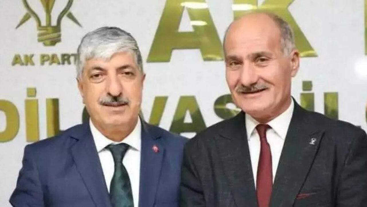 CHP'de bir deprem daha: Topluca istifa edip AK Parti’ye geçtiler