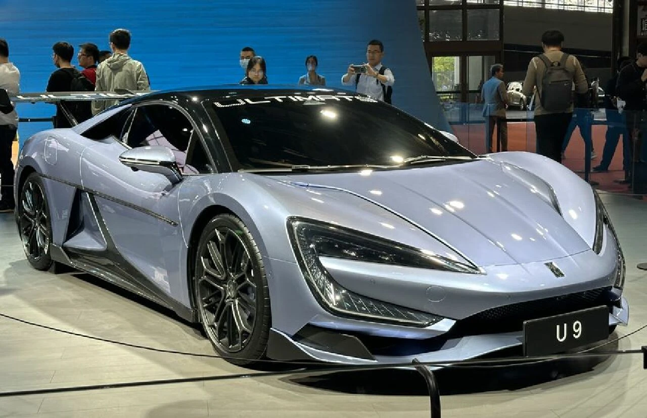 Ferrari ve Lamborghini'ye Çin'den rakip çıktı... 100 km'ye 2,36 saniyede ulaşıyor!