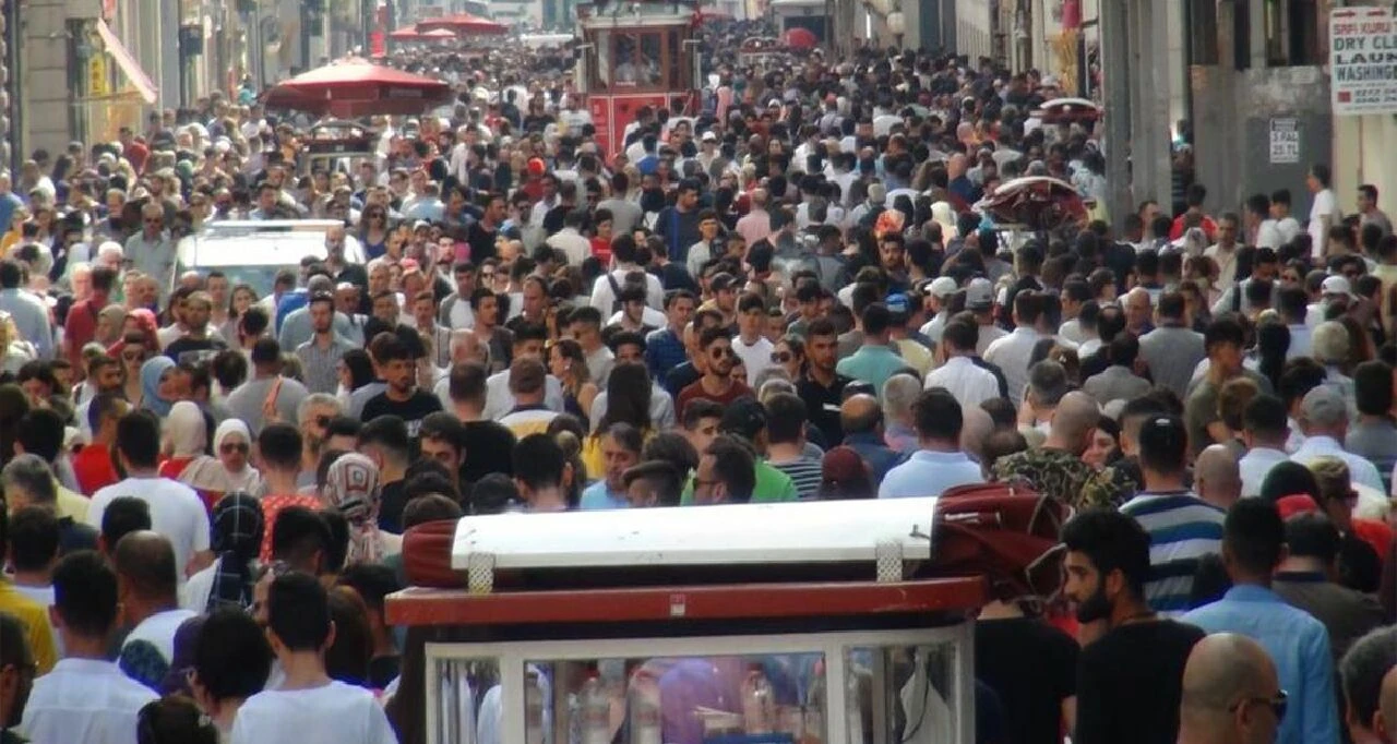 TÜİK yeni verileri açıkladı: İl olması beklenen 24 ilçe belli oldu