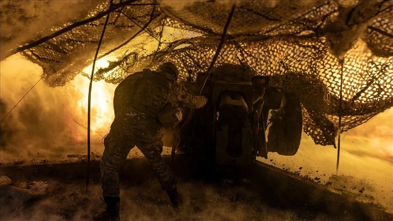 Ukrayna: Rusya'ya ait 2 savaş uçağını düşürdük - 2. Resim