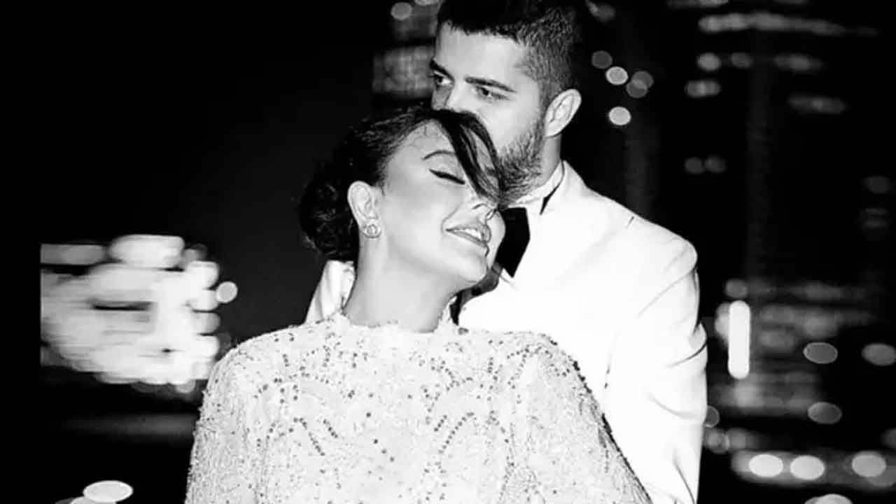 Aniden evlenmişlerdi... Ebru Gündeş ve Murat Osman Özdemir&#039;in nikah şahitleri ortaya çıktı