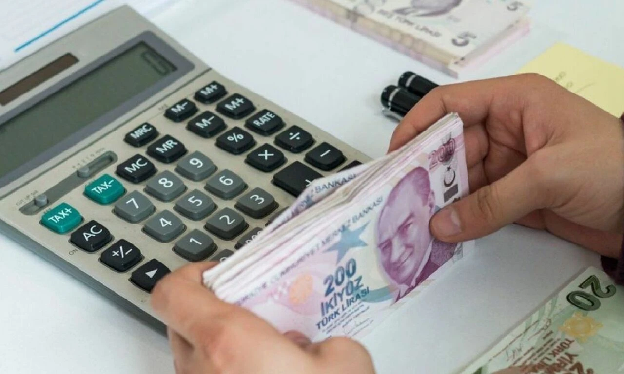Emeklilikte sorunlara neşter vuracak düzenlemeler yolda! SGK Uzmanı İsa Karakaş açıkladı: Aylık bağlama oranı, 3600 ek gösterge ve seyyanen zam... - 1. Resim