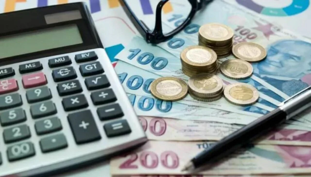 Emeklilikte sorunlara neşter vuracak düzenlemeler yolda! SGK Uzmanı İsa Karakaş açıkladı: Aylık bağlama oranı, 3600 ek gösterge ve seyyanen zam... - 2. Resim