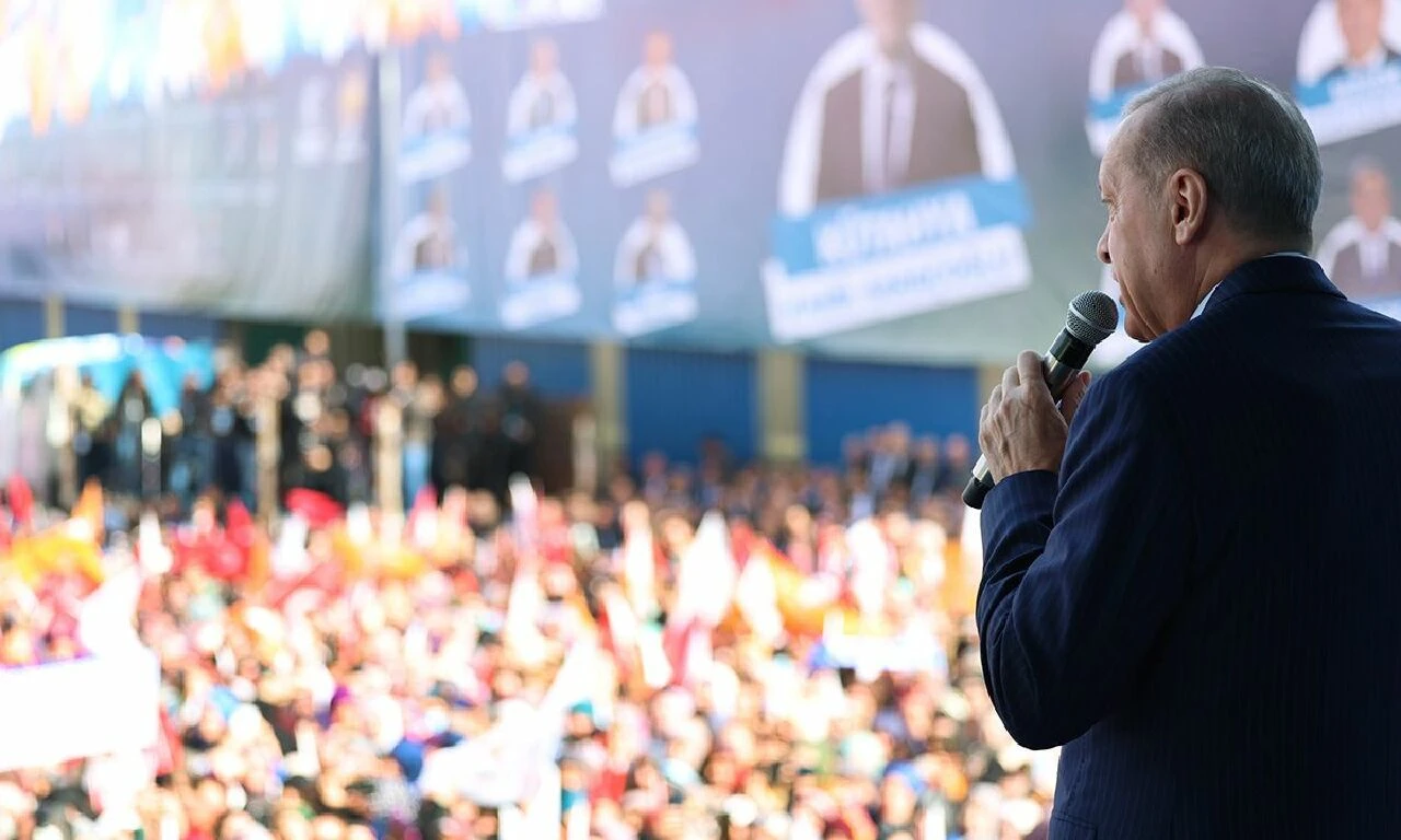 Erdoğan'dan CHP'ye 'DEM' göndermesi: Sırtını teröre dayayanlar dersini aldı - 2. Resim