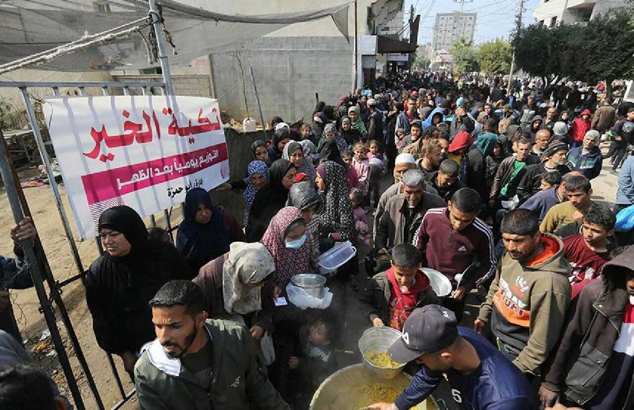 İsrail mülteci kampını vurdu: Çok sayıda ölü ve yaralı var!