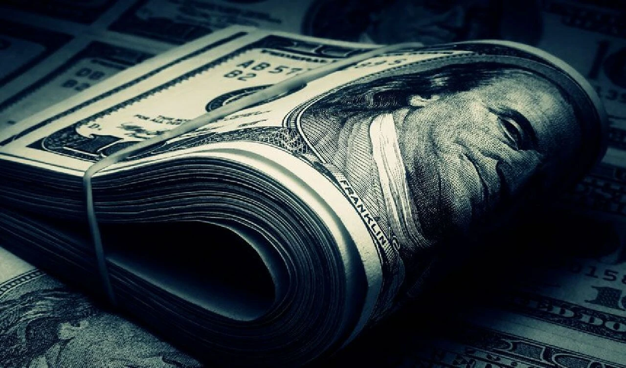 Seçim öncesi gözler kurlarda, dolar/TL'den yeni rekor geldi