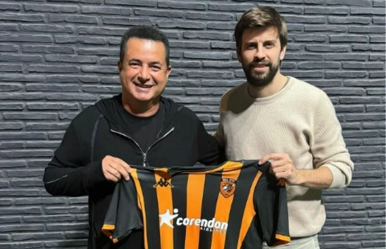 Acun Ilıcalı Antonis Remos konserine dünyaca ünlü futbolcuyla katıldı - 2. Resim