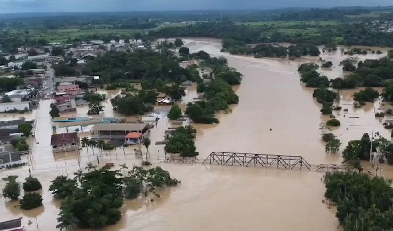 Brezilya sular altında! 11 bin kişi tahliye edildi - 2. Resim