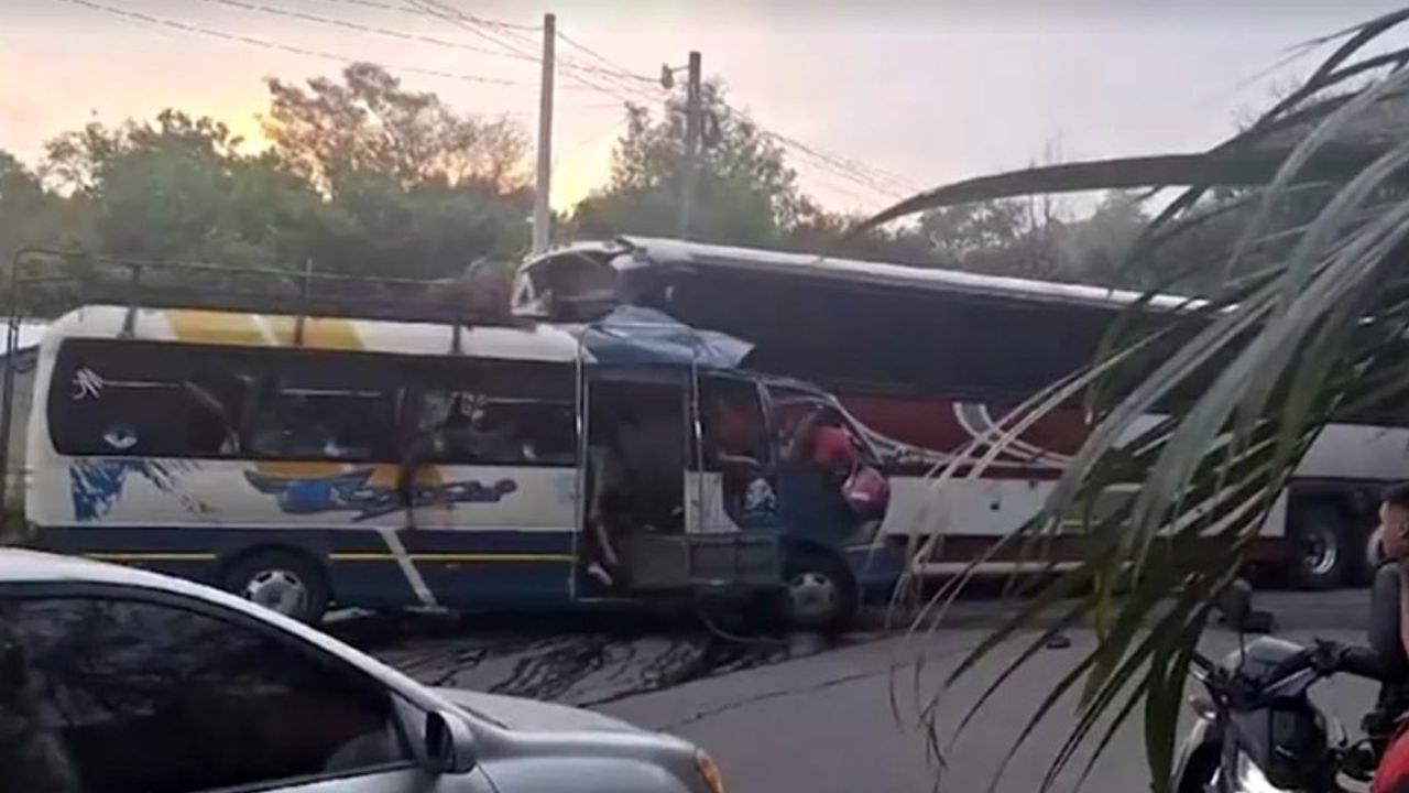 Honduras&#039;ta katliam gibi kaza! 19 kişi hayatını kaybetti