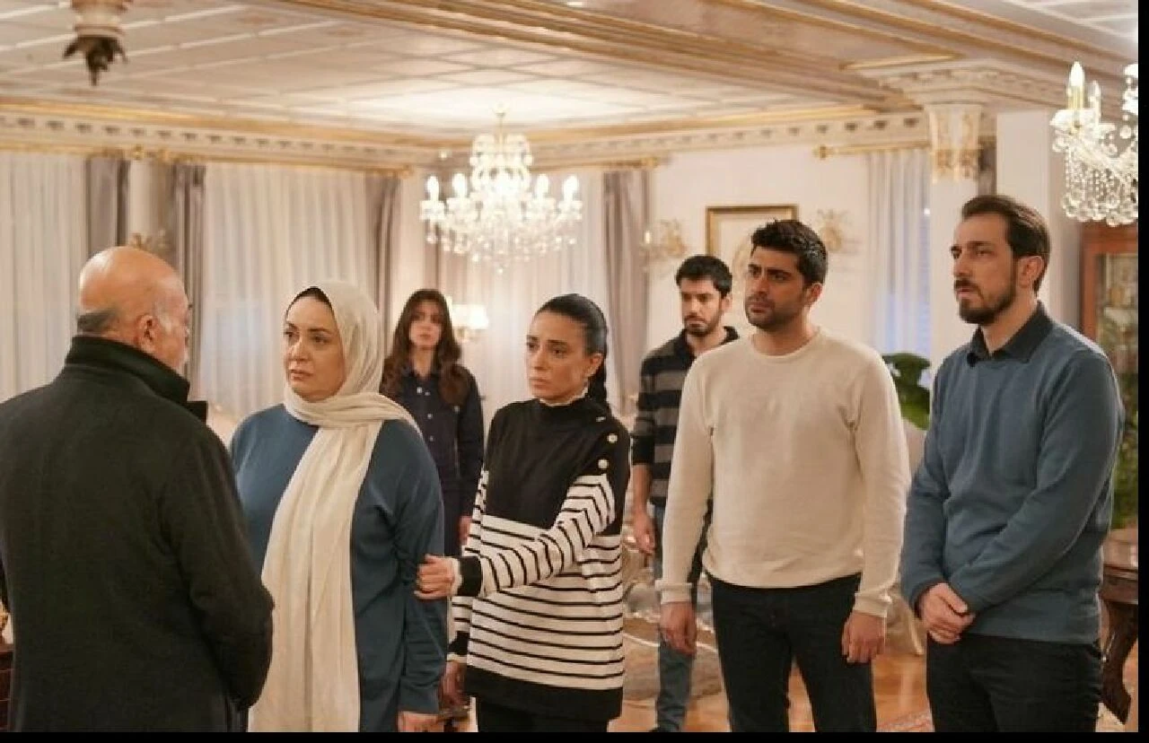 Kızılcık Şerbeti’nin yeni Abdullah'ı Ahmet Mümtaz Taylan’dan ilk kare geldi - 3. Resim
