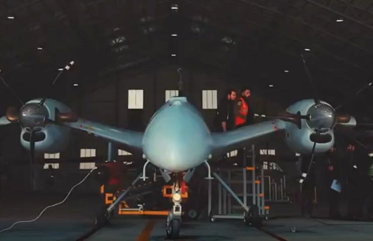 Bayraktar AKINCI kritik eşiği geçti! Yerli füze ÇAKIR ile hedefe tam isabet - 1. Resim