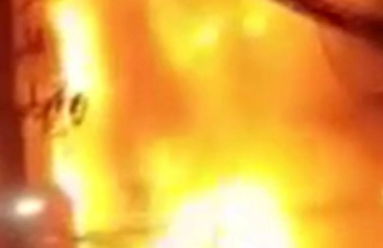 Dakka'da korkunç yangın: En az 43 kişi ölü, 22 yaralı - 2. Resim