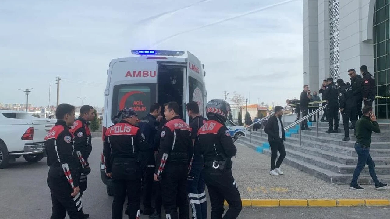 Karaman'da adliye girişinde silahlı saldırı: 1 yaralı