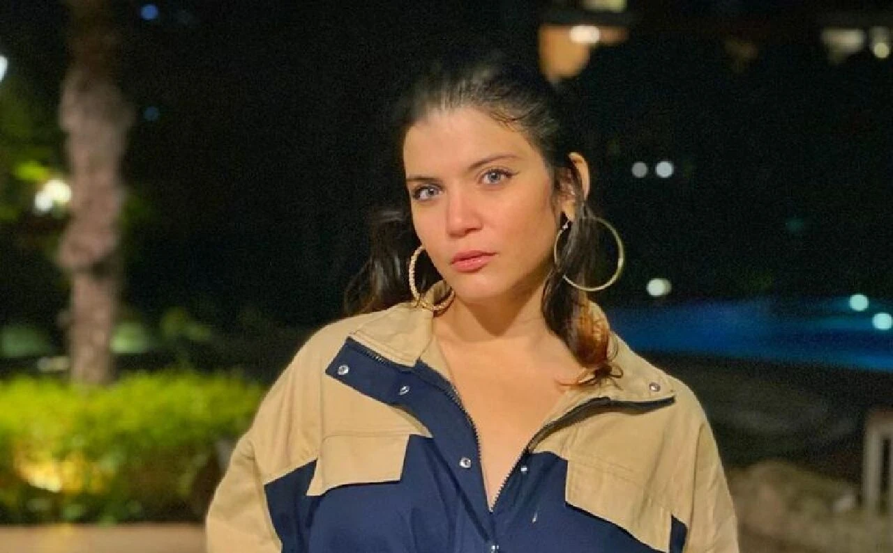 Kızılcık Şerbeti'nde Nilay'ı oynayan Feyza Civelek hakkında bilgiler! Hayatı ve biyografisi