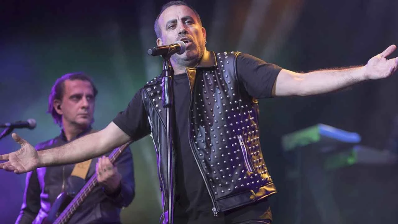 Özgür Özel'den çok konuşulacak Hatay sözleri! Haluk Levent dışında bir sanatçıya daha teklif gitmiş...