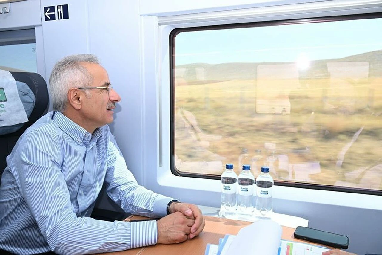 Yeni turistik tren seferleri başlıyor! Tarih ve fiyat belli oldu, Doğu Ekspresi'ne alternatif rota geliyor