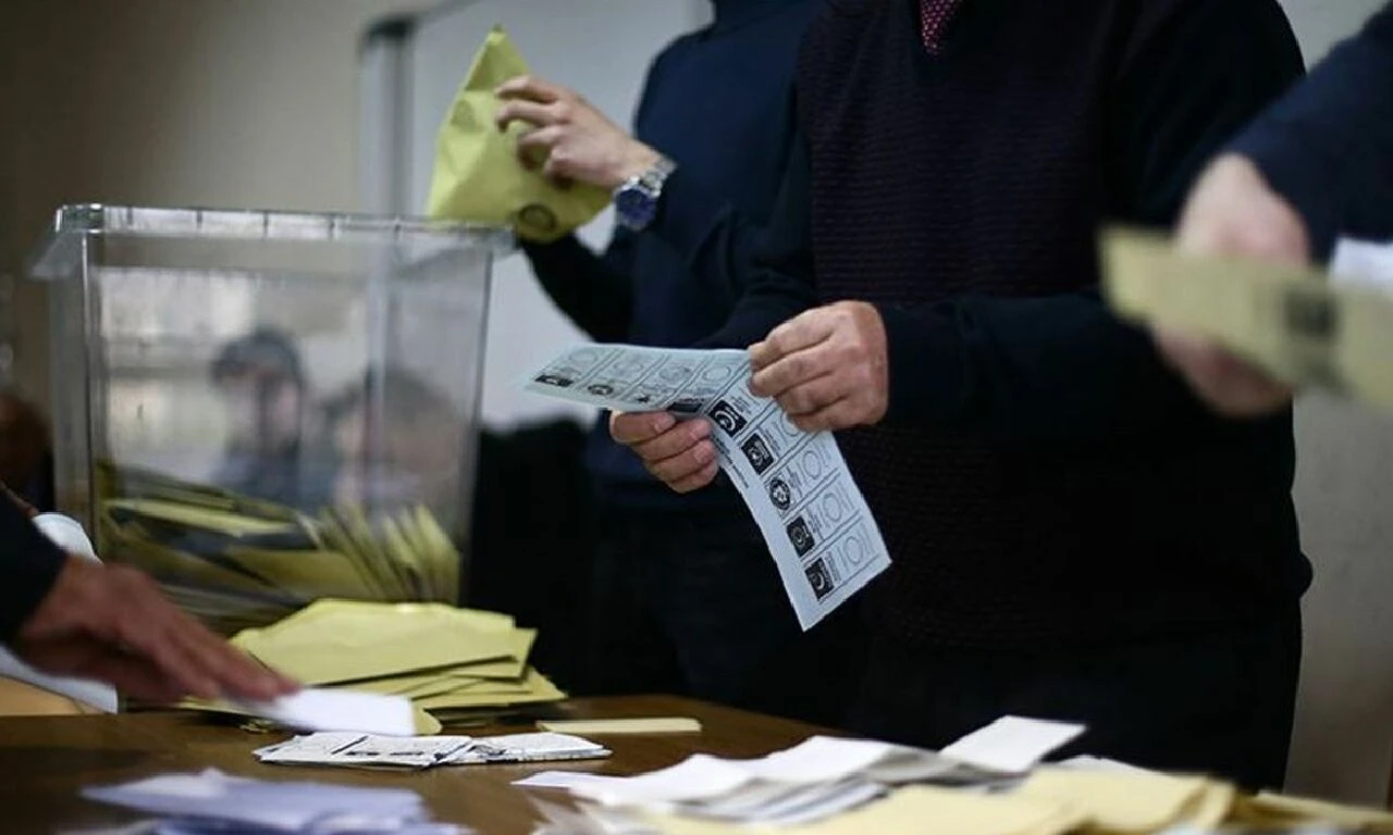 Yerel seçim için geri sayım devam ediyor: Sadece bir ay kaldı - 3. Resim