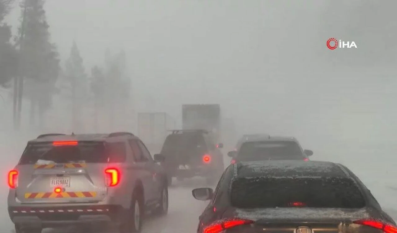 California kar fırtınasına teslim oldu - 2. Resim