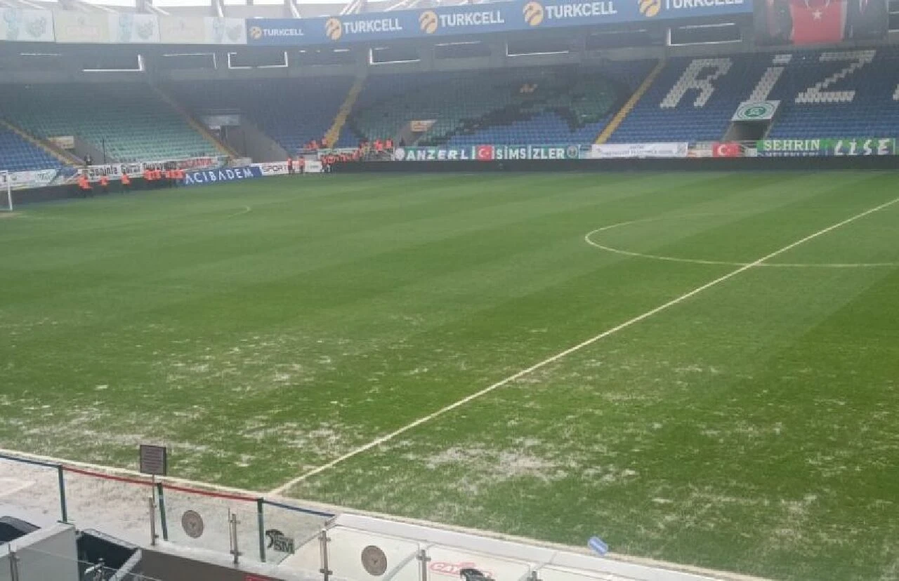Fenerbahçe'nin stat başvurusuna TFF'den ret!