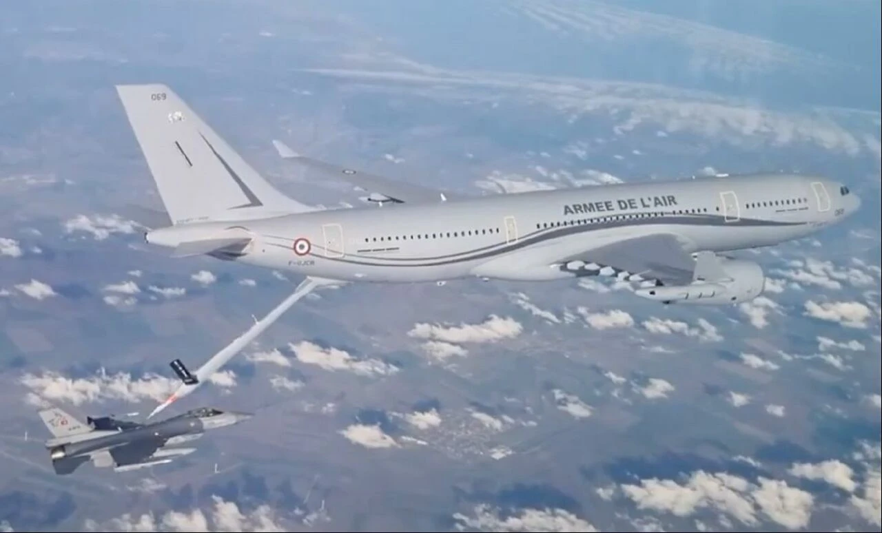 Havada bir ilk: Türk F-16'ları tanker uçağa yakıt aktardı! MSB görüntüleri paylaştı