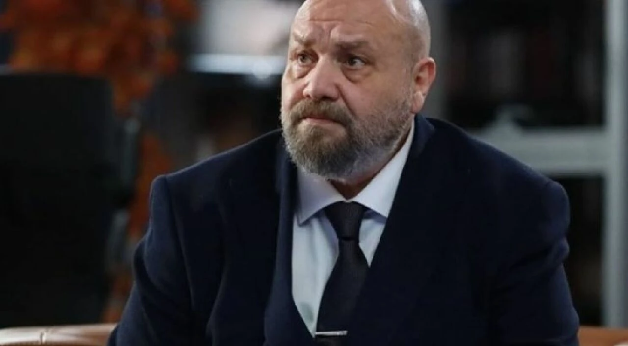 Kızılcık Şerbeti yeni Abdullah ile ilk bölümünü yayınladı