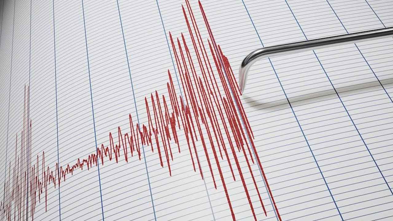 Adıyaman&#039;da sabah saatlerinde deprem!