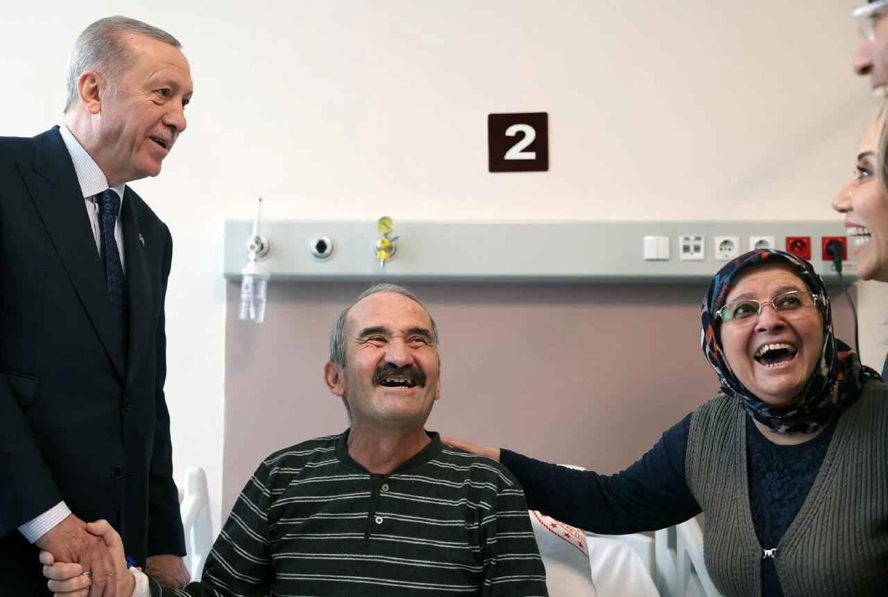Cumhurbaşkanı Erdoğan'a hastadan güldüren istek: Sorma sakın!