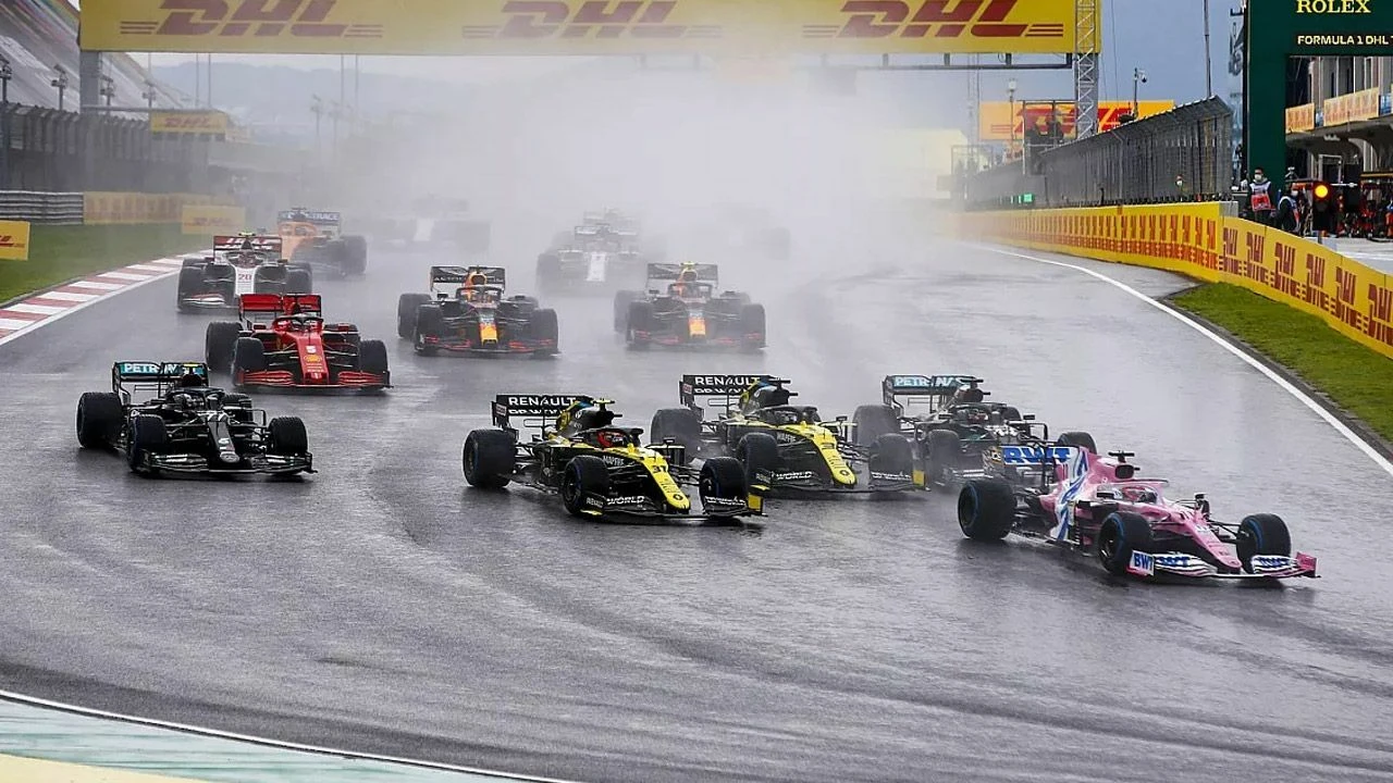 Cumhurbaşkanı Erdoğan'dan kritik görüşme! Formula 1 tekrardan İstanbul'a mı dönüyor?  - 4. Resim