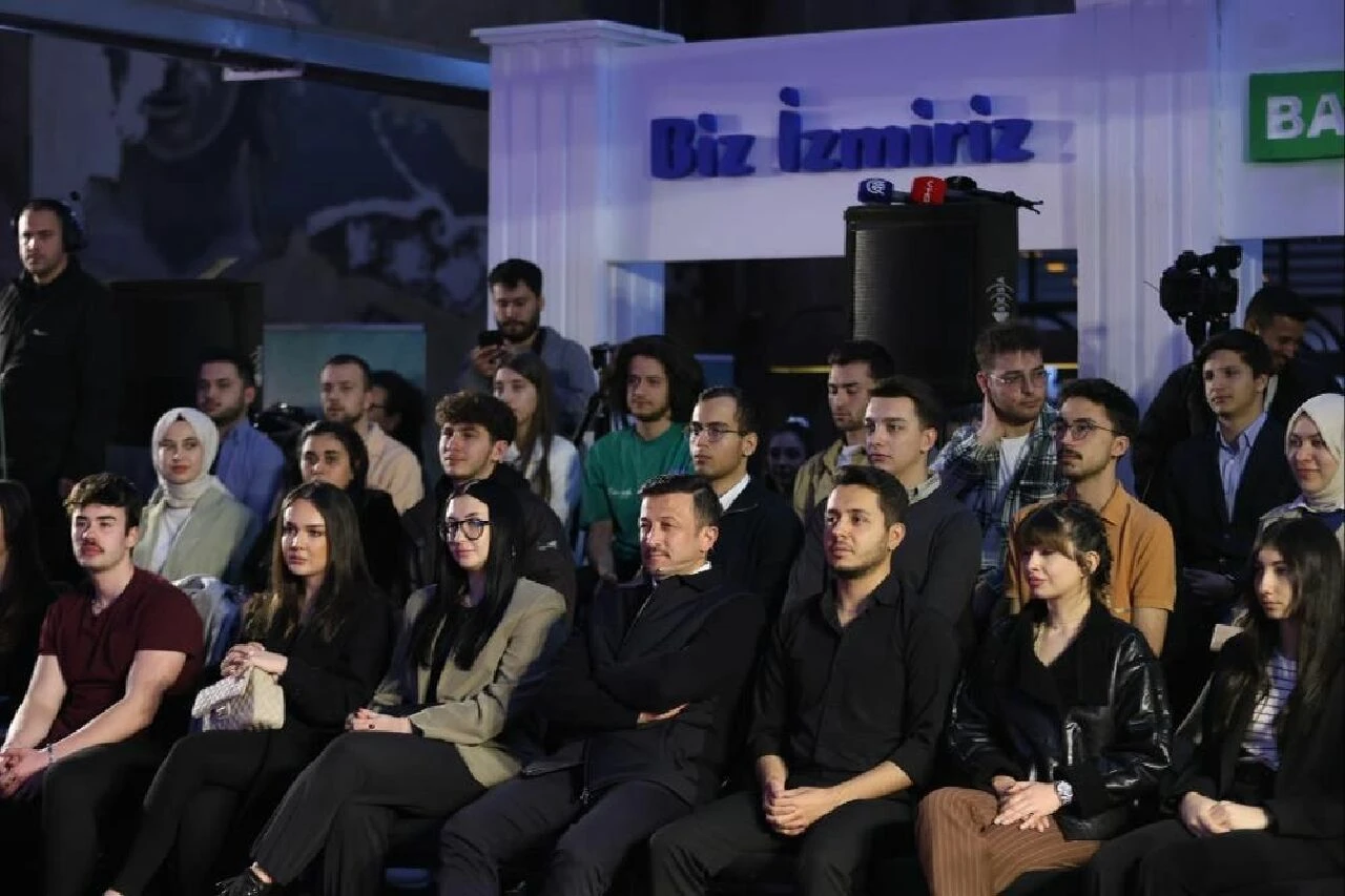 Hamza Dağ'dan öğrencilere yeni müjde: 50 bin lira destek vereceğiz