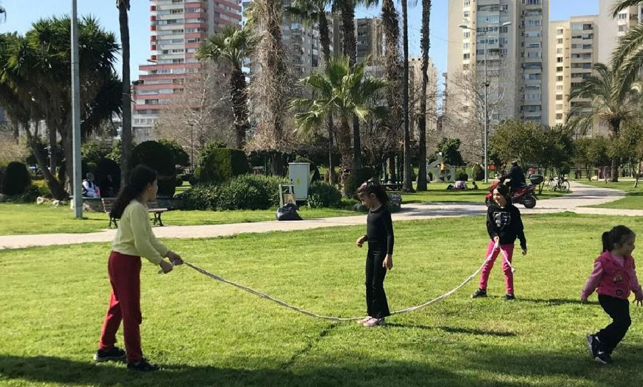 Mart ayında yaz havası: Termometreler 30'a yaklaştı - 2. Resim