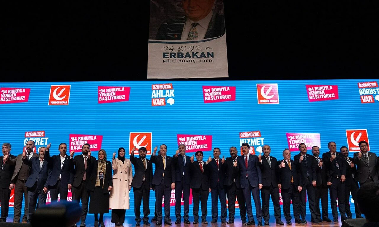 Yeniden Refah Partisi'nde İBB ve ilçe başkan adayları tanıtıldı - 1. Resim