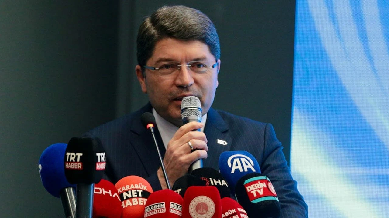 Bakan Tunç: Karalama siyaseti yapanlar sandığa gömülecek