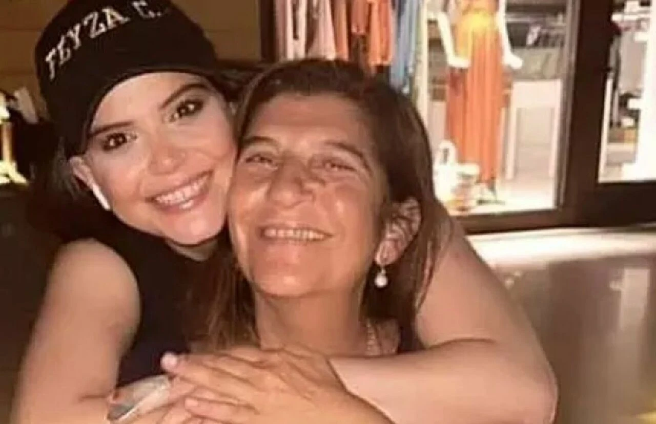 Kızılcık Şerbeti’nin Nilay’ı ‘Torpilli’ söylentisine ateş püskürdü