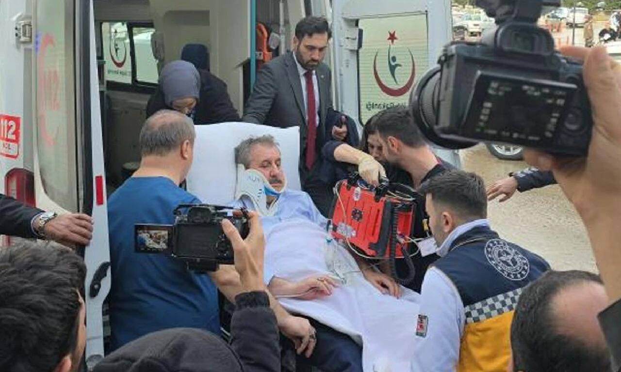 Son dakika! BBP lideri Mustafa Destici trafik kazası geçirdi - 3. Resim