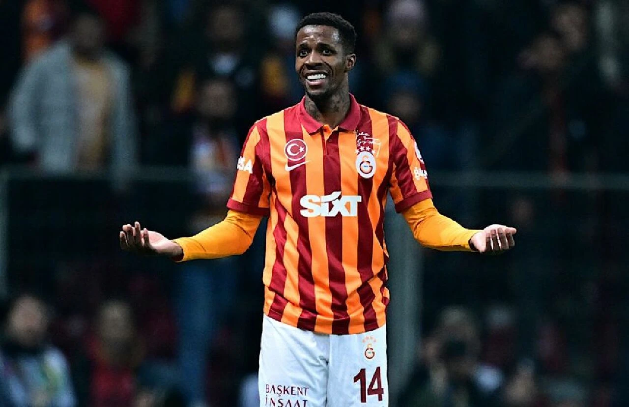 Galatasaray'da Zaha ile yollar ayrılıyor! Yeni takımını duyurdular - 1. Resim
