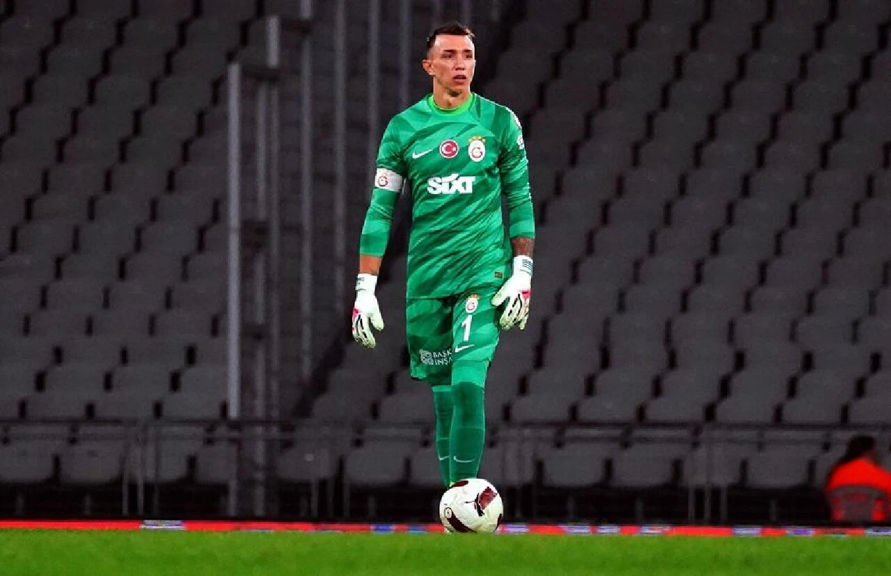 Muslera için Başkan Özbek devrede! Son teklif belli oldu
